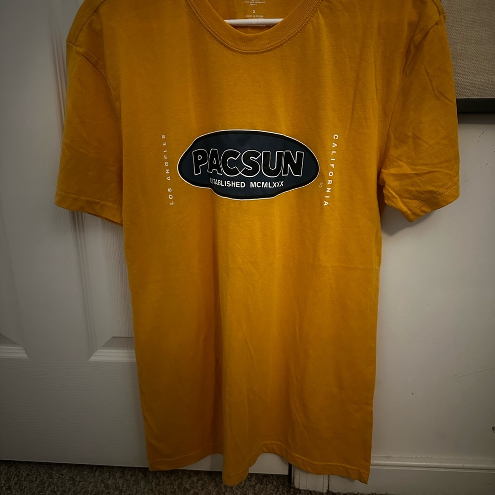 PacSun Mustard Graphic Tee